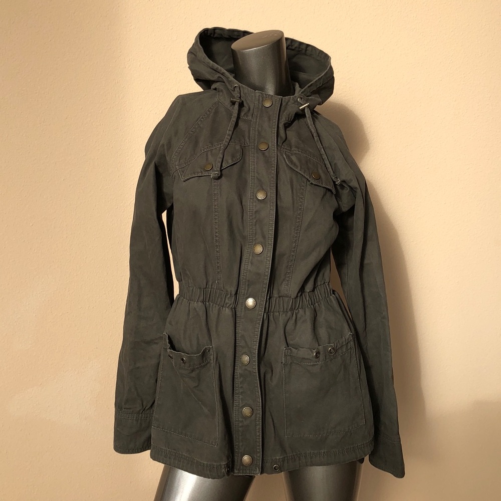 Buffalo outerwear, size M, In excellent condition
